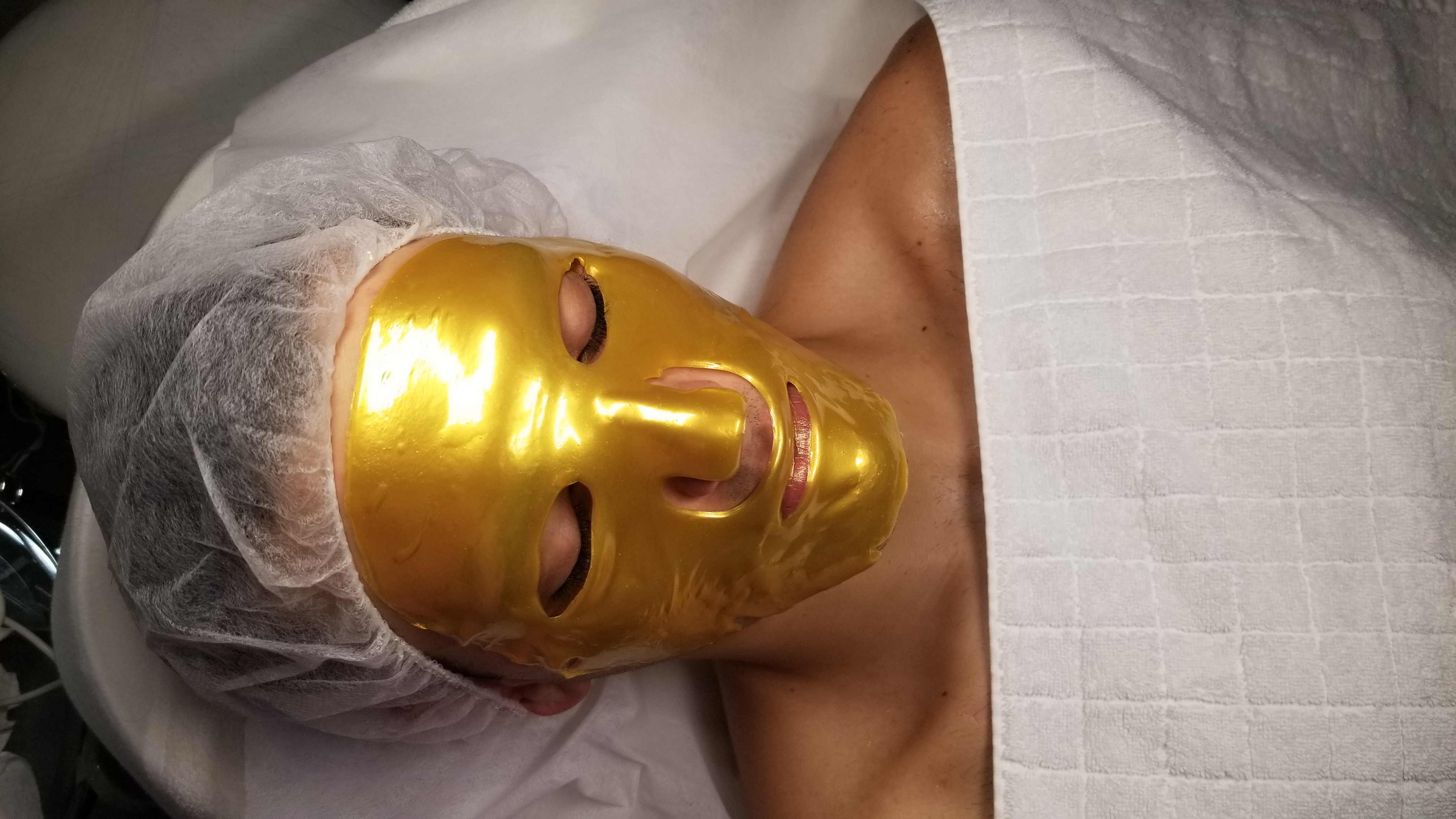 Image of a facial in Miami