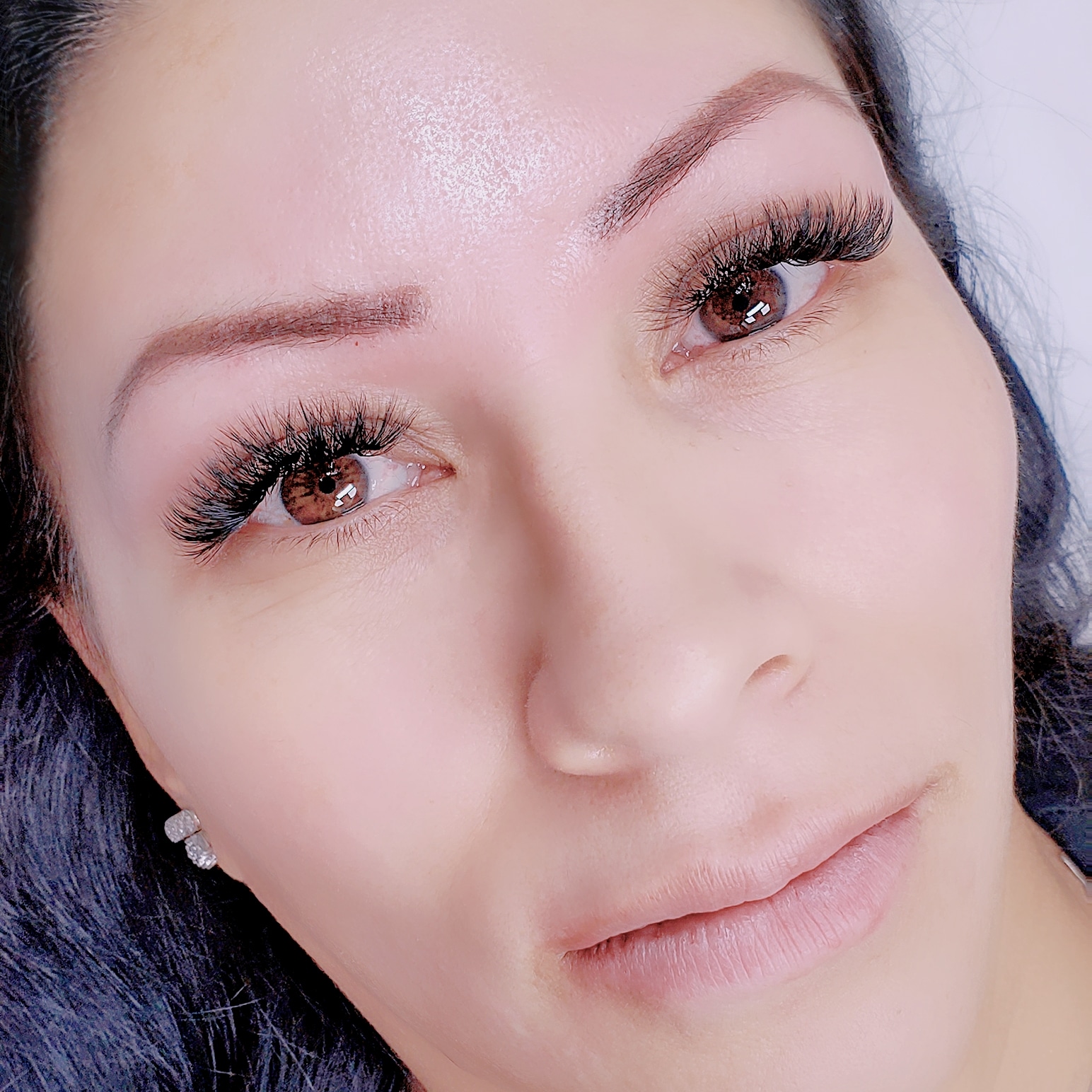 Image eyelash extensions in Miami